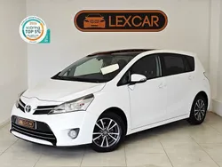 Branco Usado 2015 Toyota Verso Comfort Monovolume | € 13.400