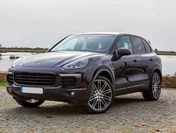 Preto Usado 2016 Porsche Cayenne S E-Hybrid SUV | € 33.950