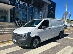 Branco Usado 2022 Mercedes Vito Monovolume | € 27.300 (Preço justo)