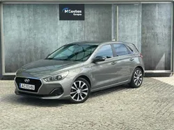 Cinza Usado 2020 Hyundai i30 Style | € 17.500 (Preço justo)
