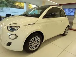 Branco Novo 2025 Fiat 500e Red Citadino | € 27.500 (Preço justo)