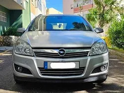 Cinzento Usado 2009 Opel Astra Carrinha | € 4.000 (Preço justo)