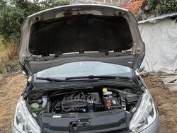 Usado 2017 Peugeot 208 Citadino | € 7.500 (Bom preço)