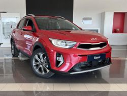 Branco Usado 2024 Kia Stonic SUV | € 19.500 (Caro)