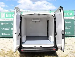 Branco Usado 2016 Renault Trafic Van | € 19.900 (Preço elevado)