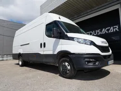 Branco Usado 2023 Iveco Daily | € 29.500 (Preço justo)