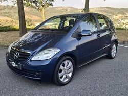 Azul Usado 2009 Mercedes A150 Avantgarde | € 7.550 (Preço justo)