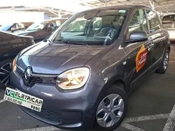 Cinza Usado 2022 Renault Twingo Zen Citadino | € 12.857 (Preço justo)