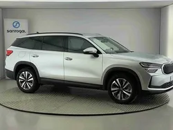 Cinzento Novo 2025 Skoda Kodiaq Selection SUV | € 42.490