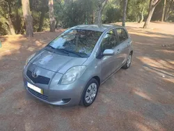 Cinzento Usado 2006 Toyota Yaris Citadino | € 4.700 (Super Preço)