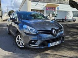 Cinzento Usado 2020 Renault Clio GrandTour Carrinha | € 11.900 (Preço justo)