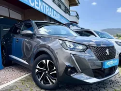 Cinzento Usado 2021 Peugeot 2008 Allure SUV | € 20.950 (Preço justo)