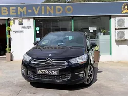 Preto Usado 2014 Citroën DS4 So Chic Citadino | € 12.970