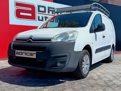 Branco Usado 2017 Citroën Berlingo Monovolume | € 11.800 (Preço justo)