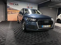 Azul Usado 2017 Audi Q5 Business SUV | € 31.990