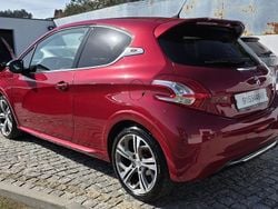 Usado 2013 Peugeot 208 GTi Citadino | € 12.750 (Preço justo)