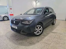 Cinza Usado 2022 Seat Arona FR SUV | € 17.400 (Bom preço)