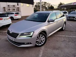 Cinzento Usado 2020 Skoda Superb Style Carrinha | € 23.950
