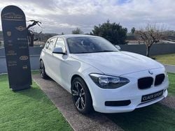 Branco Usado 2014 BMW 114 Sport Line Citadino | € 13.500