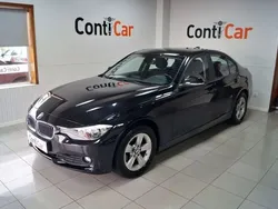 Preto Usado 2013 BMW 318 Comfort Edition Sedan | € 12.500 (Preço elevado)