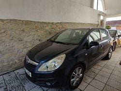 Usado 2007 Opel Corsa Sedan | € 5.250 (Preço elevado)