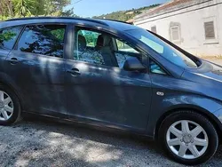 Cinzento Usado 2008 Seat Altea Monovolume | € 4.750 (Preço justo)