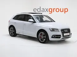 Branco Usado 2014 Audi Q7 Comfort SUV | € 31.990