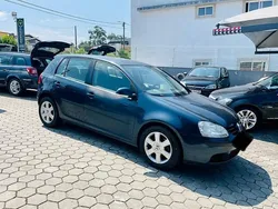 Azul Usado 2004 VW Golf IV Trendline Citadino | € 4.190 (Preço justo)