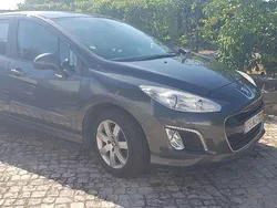 Usado 2012 Peugeot 308 Active Sedan | € 8.000 (Bom preço)