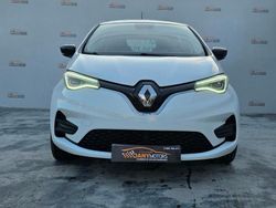 Branco Usado 2021 Renault Zoe Life Citadino | € 14.990 (Preço justo)
