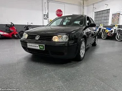 Preto Usado 2001 VW Golf IV Citadino | € 5.000 (Caro)