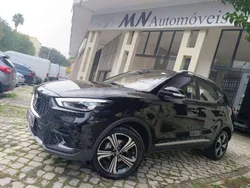 Preto Usado 2023 MG ZS Comfort Sedan | € 21.000