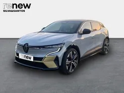 Cinzento Usado 2023 Renault Mégane Iconic Citadino | € 38.500 (Caro)