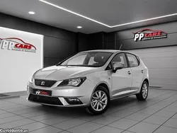 Cinza Usado 2015 Seat Ibiza Style Citadino | € 10.950 (Preço justo)