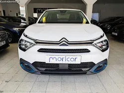 Branco Usado 2023 Citroën e-C4 Sedan | € 25.350 (Super Preço)