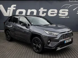 Cinza Usado 2020 Toyota RAV4 SUV | € 37.980 (Preço justo)