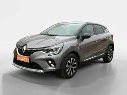 Cinzento Usado 2023 Renault Captur Techno SUV | € 21.290 (Preço justo)