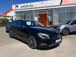 Preto Usado 2015 Mercedes A180 Edition | € 14.250 (Preço justo)