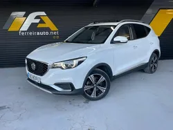 Branco Usado 2021 MG ZS Luxury Sedan | € 16.900 (Bom preço)