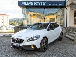 Branco Usado 2017 Volvo V40 CC Carrinha | € 17.890 (Preço elevado)