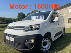 Branco Usado 2019 Citroën Berlingo Monovolume | € 12.500 (Bom preço)