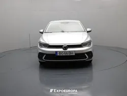 Cinza Usado 2023 VW Polo Life Sedan | € 19.990 (Preço justo)