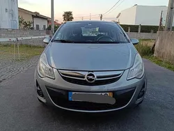 Cinzento Usado 2012 Opel Corsa Citadino | € 3.800