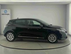 Preto Usado 2024 Renault Clio V Evolution Citadino | € 18.300 (Preço justo)