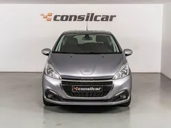 Cinza Usado 2019 Peugeot 208 Signature Sky Citadino | € 10.980 (Bom preço)