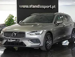 Cinzento Usado 2021 Volvo V60 Carrinha | € 33.990 (Preço justo)