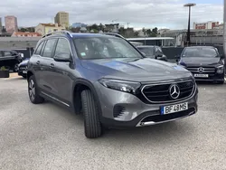 Cinzento Usado 2023 Mercedes EQB350 Progressive SUV | € 45.300