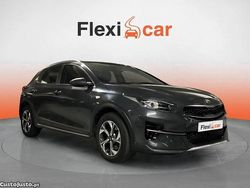 Cinza Usado 2021 Kia XCeed SUV | € 16.980 (Preço justo)