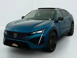 Azul Usado 2024 Peugeot 408 GT Sedan | € 34.750 (Preço justo)