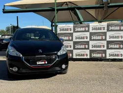 Preto Usado 2014 Peugeot 208 GTi Citadino | € 15.990 (Caro)